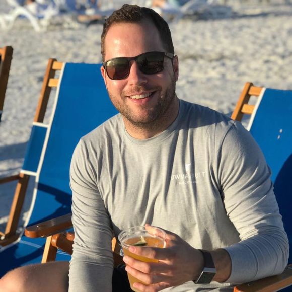 Meet your Posher, Dom - Picture 1 of 1